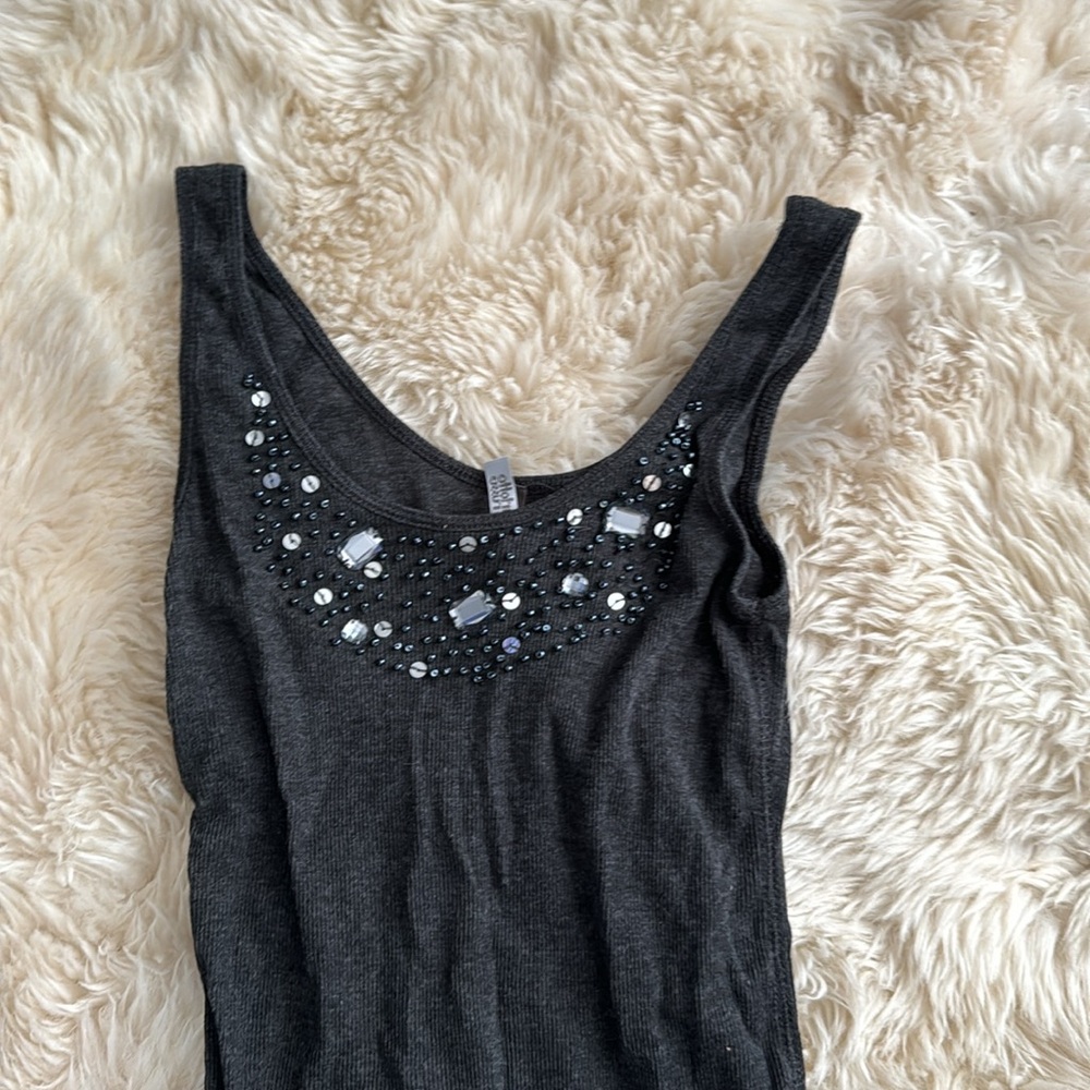TANK TOPS— 5! - Picture 7 of 7